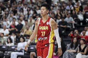 必一运动官网-手感冰凉！黄思静6投仅1中拿到3分 三分5中0