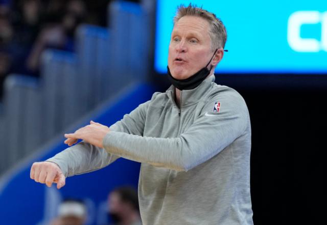 Bsports必一体育-连年圣诞客场征战 科尔与格林对赛程安排颇有怨言